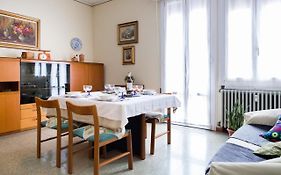 A pochi passi dal centro e dall'Ospedale di Parma